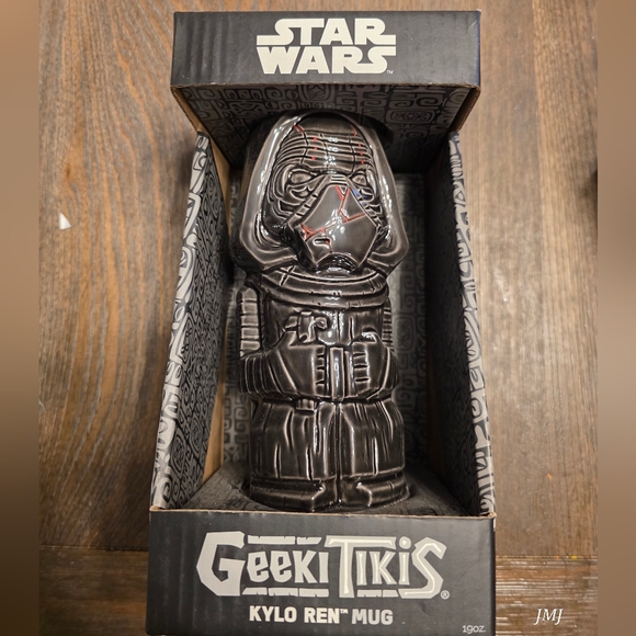 Star Wars Other - Star Wars Kylo Ren Black and Red Ceramic Tiki Mug